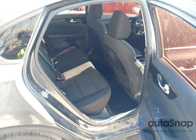 3KPF34AD4KE069701: 43977911