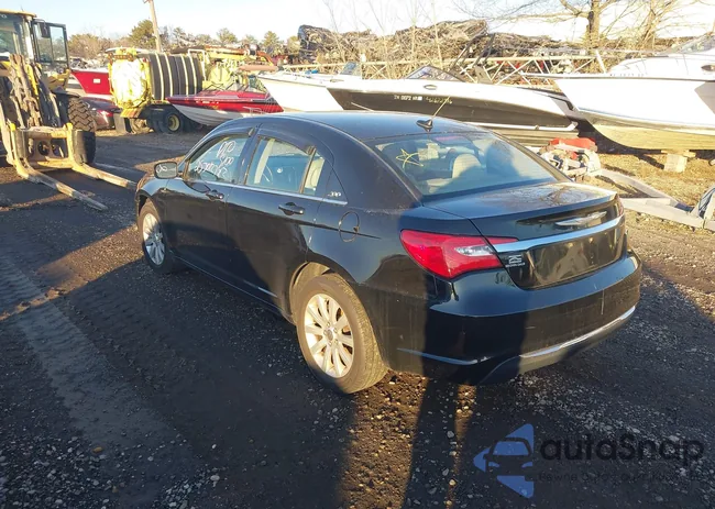 1C3CCBBB5CN124808: 43978004