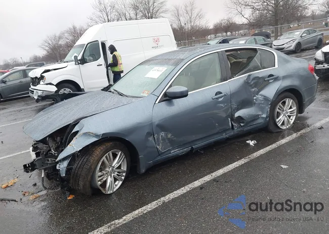 JN1CV6AR8AM458171: 43978111