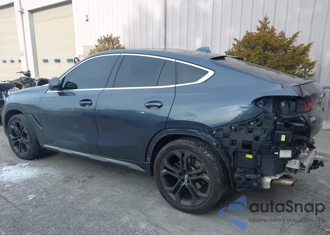 5UXCY6C00N9J42922: 43978136