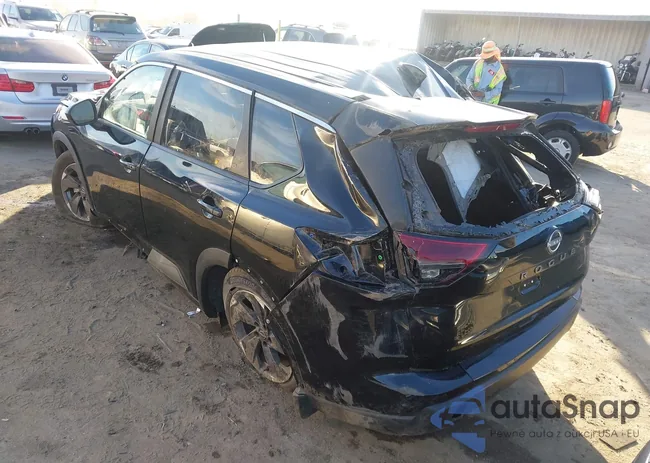 5N1BT3BA6TC677754: 43978148