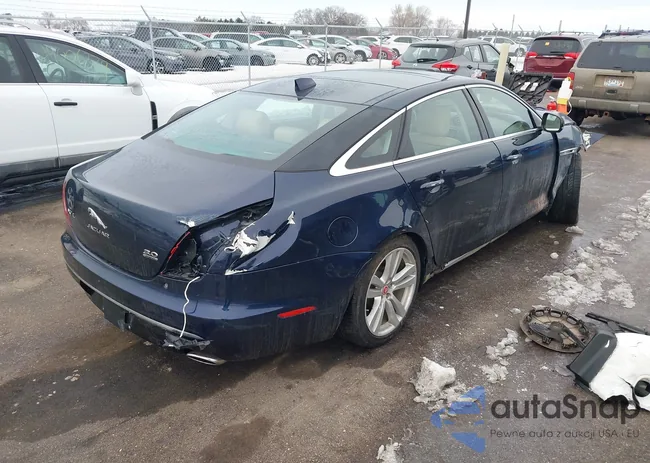 SAJWJ2GD0H8W03928: 43978187