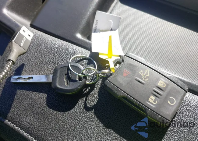 3GCPYBEK8MG220579: 43978261