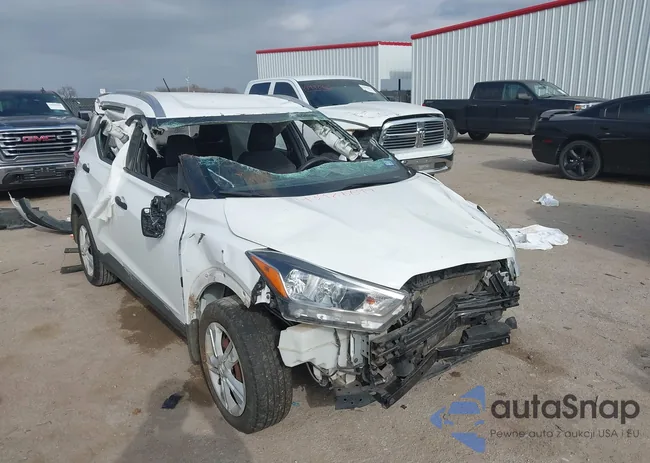 3N1CP5CU1KL502626: 43978272