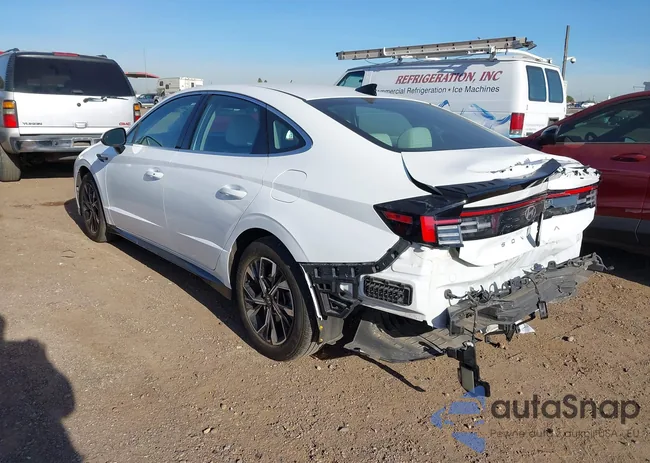 KMHL64JA1SA451960: 43977334