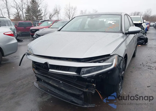 3VW7X7BU7SM008497: 43977369