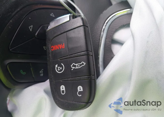 2C3CDXBG9PH533365: 43977581