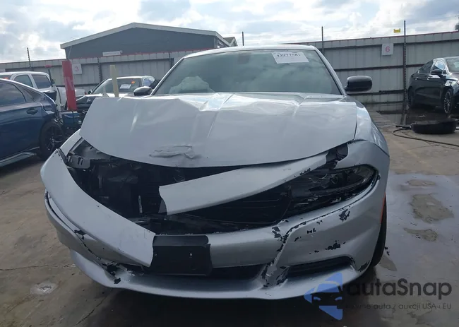 2C3CDXBG9PH533365: 43977581