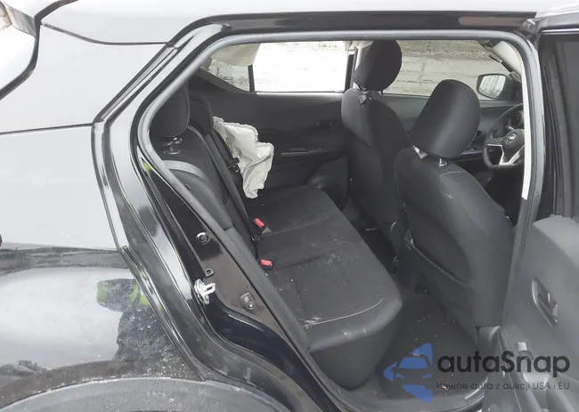 3N1CP5BV0ML547067: 43977589