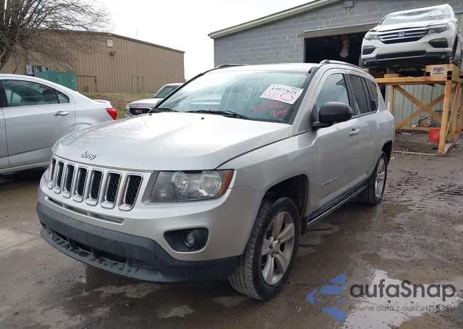 1C4NJDBBXED528931: 43977621