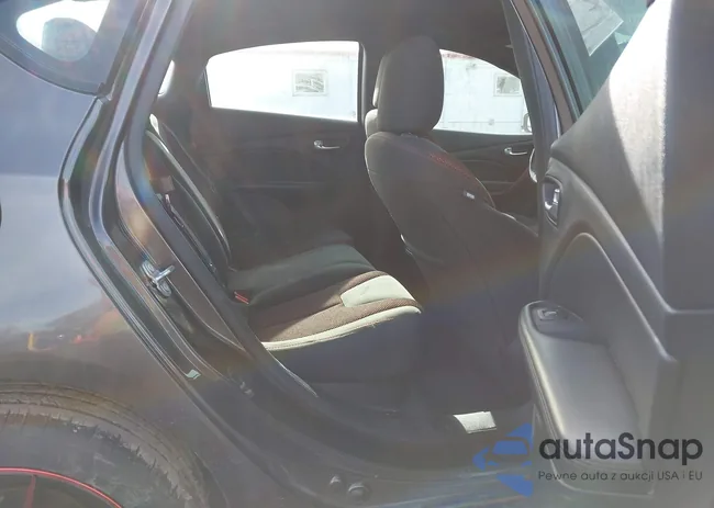 1C3CDFGB7GD819655: 43977690