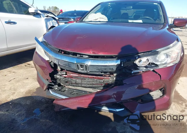 1HGCR2F31HA175140: 43978782