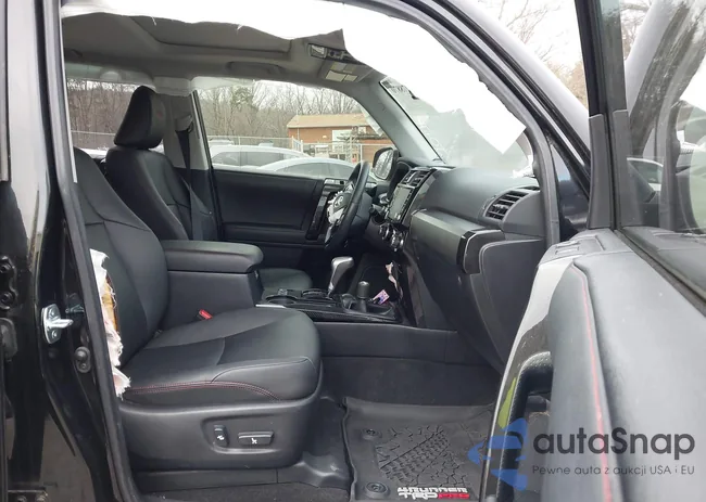 JTEBU5JR0L5787543: 43978870