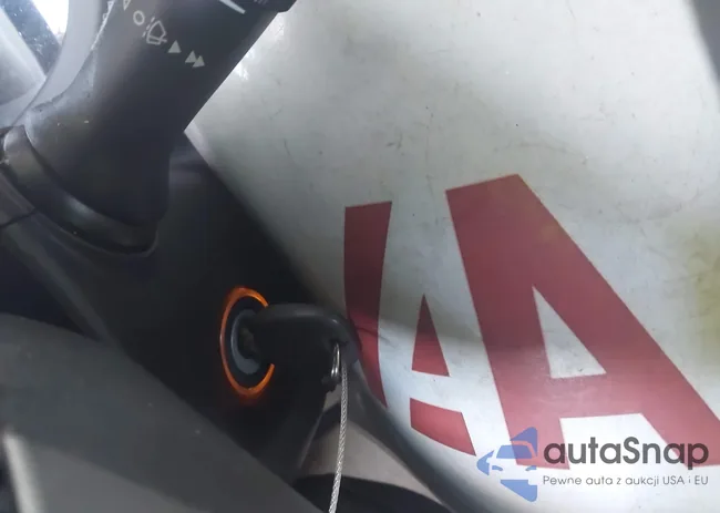 JTMZF33V495009685: 43978945