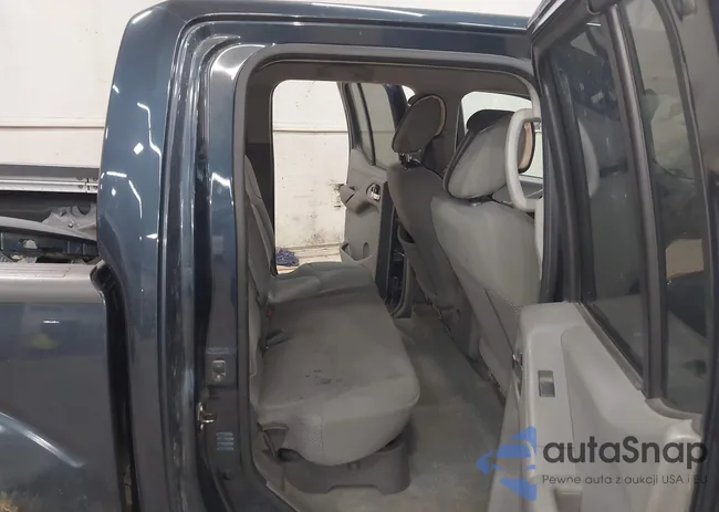 1N6AD0EV4GN743851: 43978953