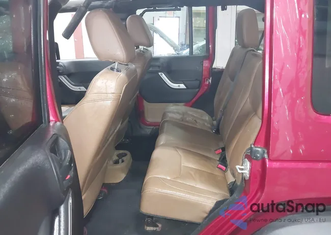 1C4BJWFG4DL598983: 43978985