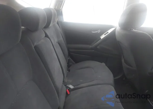 JN8AZ18W99W206957: 43978992