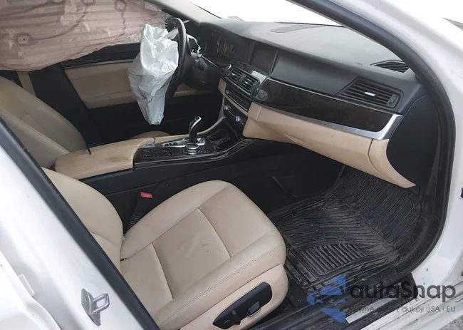 WBA5A7C50GG149395: 43979049