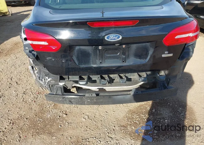 1FADP3FE1JL290837: 43979085