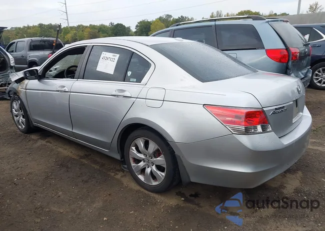 1HGCP26829A046973: 43979138