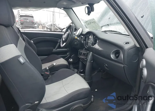 WMWRC33575TK60776: 43979262