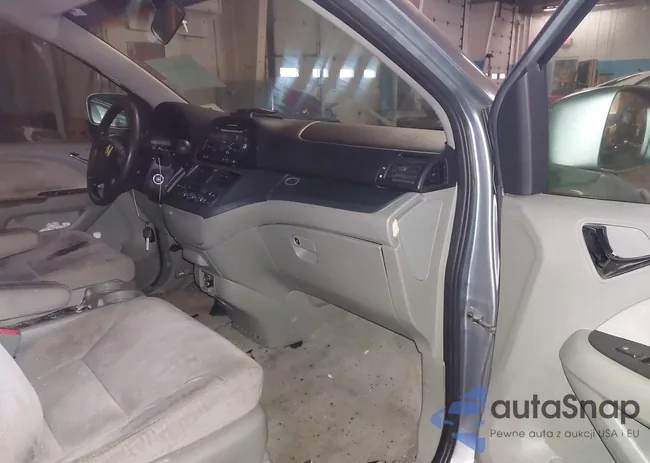 5FNRL38487B026512: 43979284