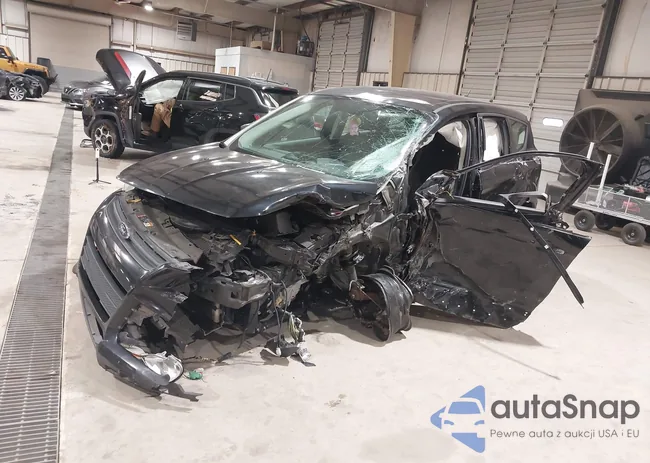 1FMCU0F71GUB51675: 43979295