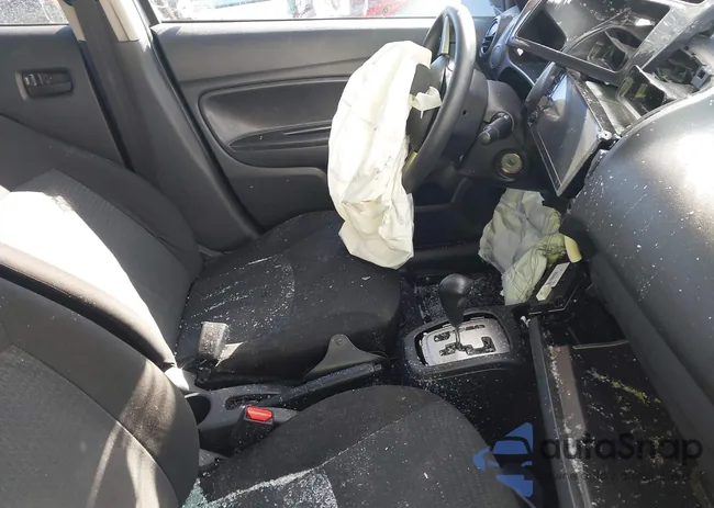 ML32FUFJ1PHF02404: 43979738