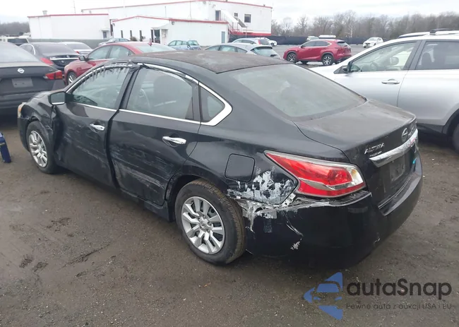 1N4AL3AP1EC143558: 43979752