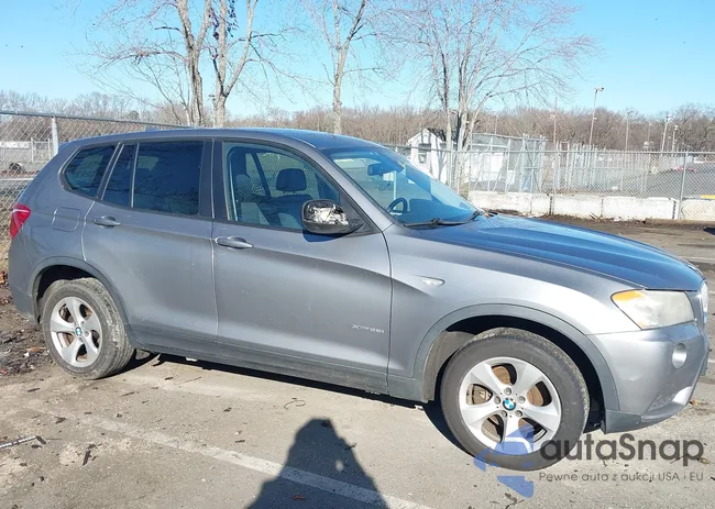 5UXWX5C5XBL702398: 43979892