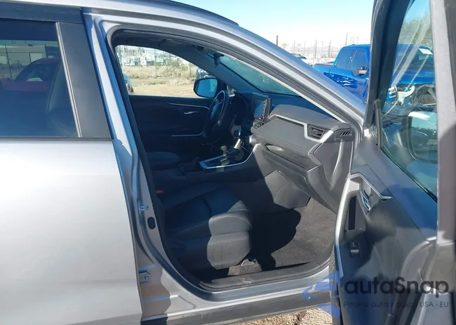 2T3A1RFV3LC134012: 43979939