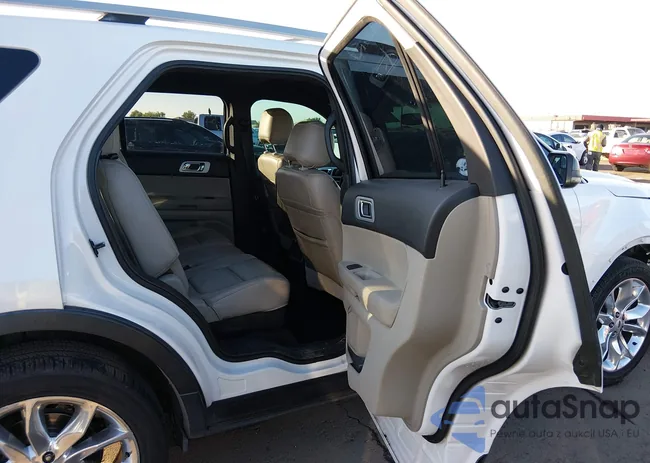 1FM5K8D81DGA17753: 43979948