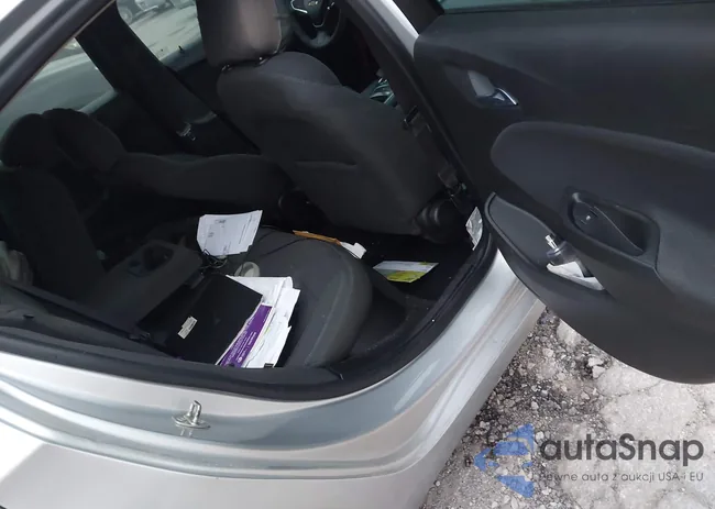 3G1BE6SM5HS548196: 43979974