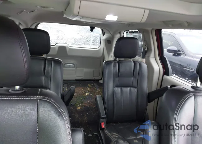 2C4RC1CG5CR415922: 43980105