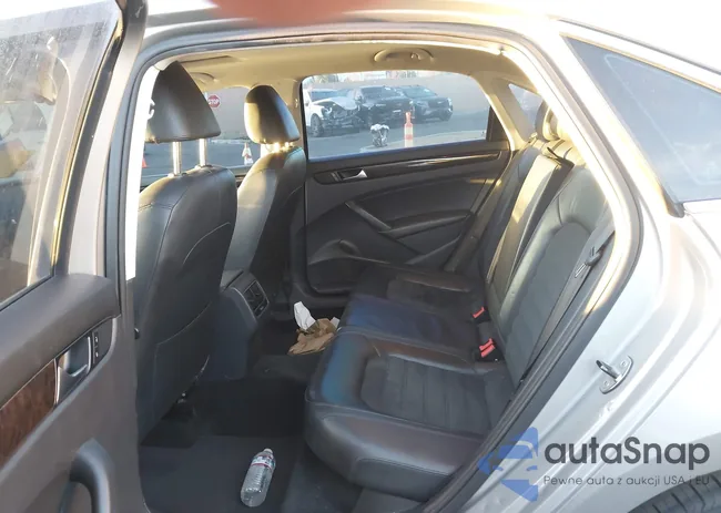 1VWCM7A39EC024206: 43980196