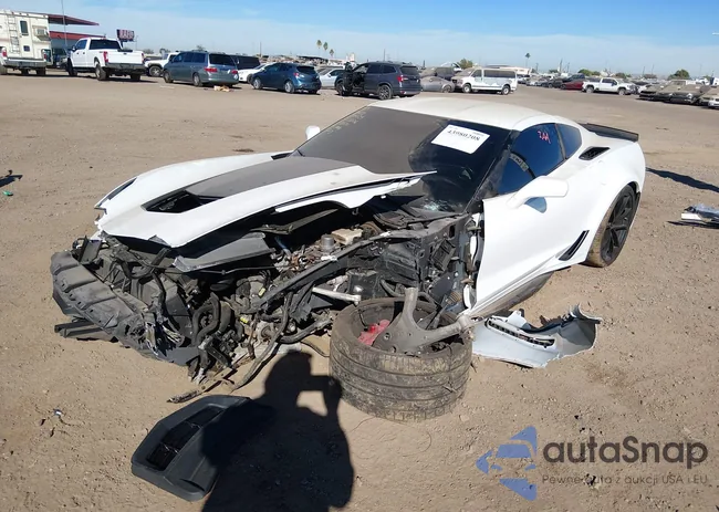 1G1YV2D77K5118570: 43980208