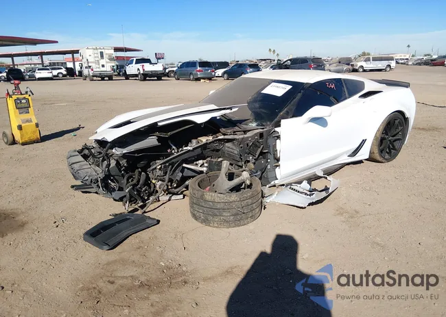 1G1YV2D77K5118570: 43980208