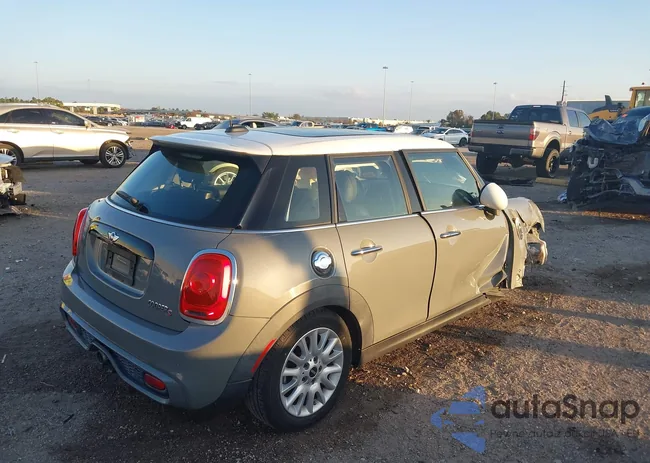 WMWXU3C58F2B59244: 43980209