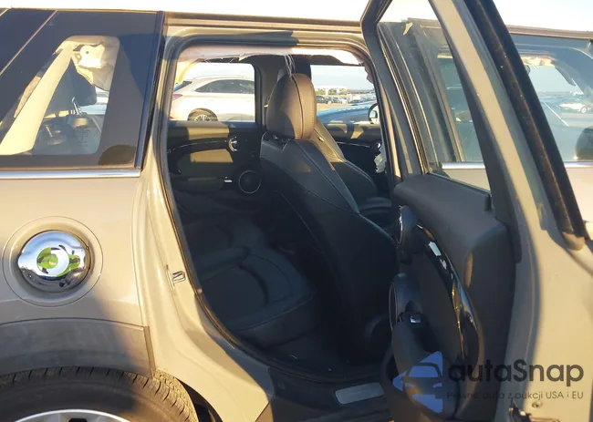 WMWXU3C58F2B59244: 43980209