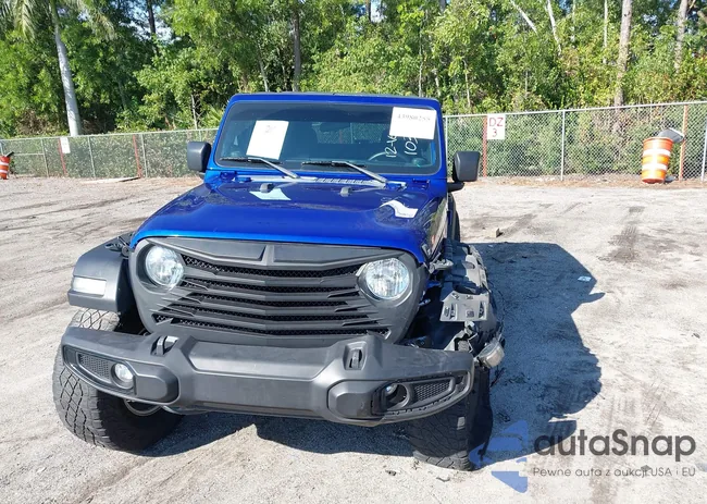 1C4GJXAN2LW261033: 43980255