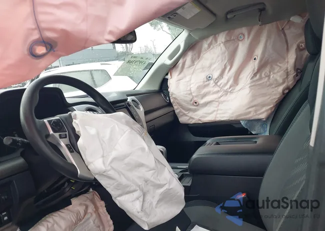 5TFDY5F15JX749067: 43979368