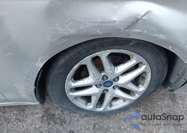 3FA6P0H75DR168672: 43979510