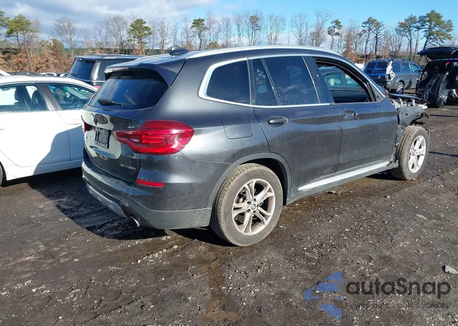 5UXTY5C03M9H30275: 43979516