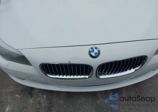 WBAXG5C52DD229029: 43979581