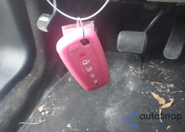 1FM5K7F82JGA81786: 43979596