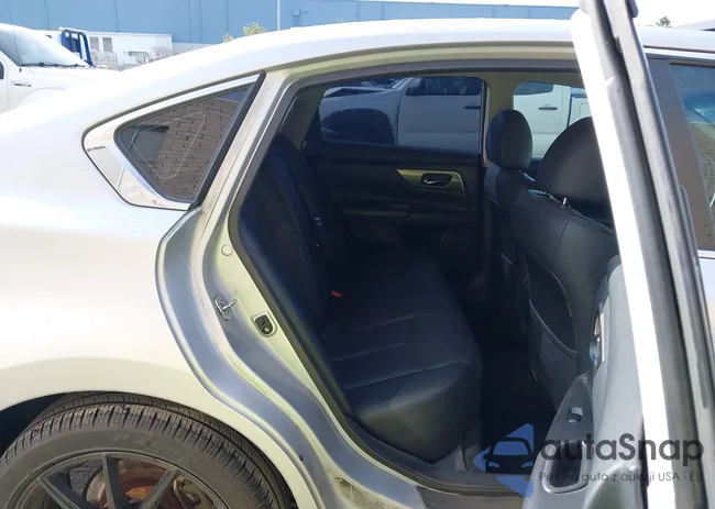 1N4BL3AP0FC474475: 43979621