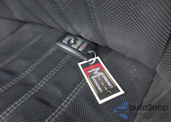 WBSFV9C52DC773301: 43979687