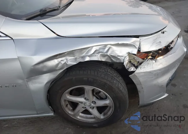 1G1ZB5ST6HF222730: 43980706