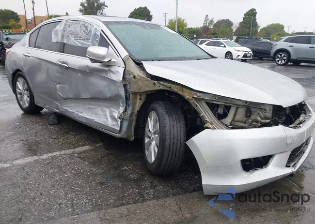 1HGCR2F82DA145781: 43980790