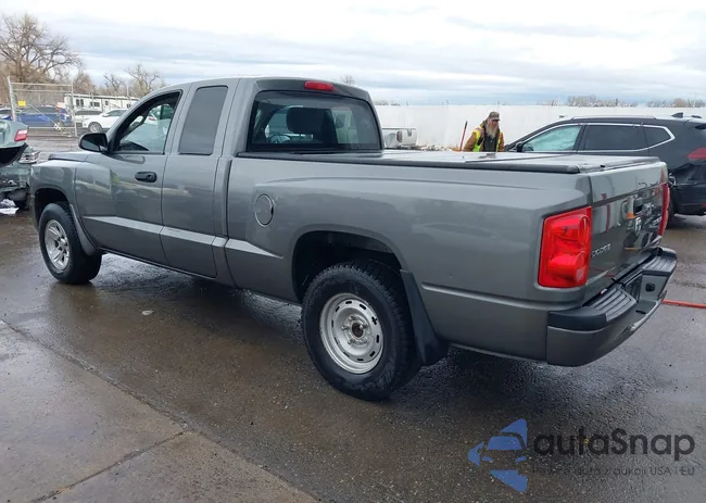 1D7RE2BK9BS712281: 43980875